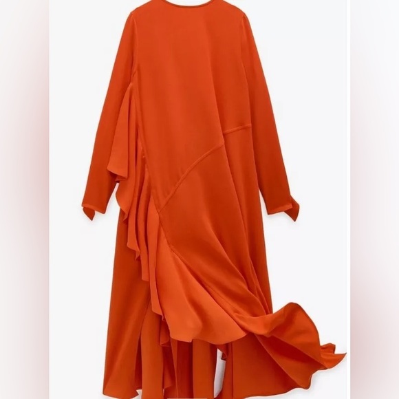 ZARA FLOWING DRESS WITH RUFFLES LONG SLEEVES π§‘ - Picture 5 of 9